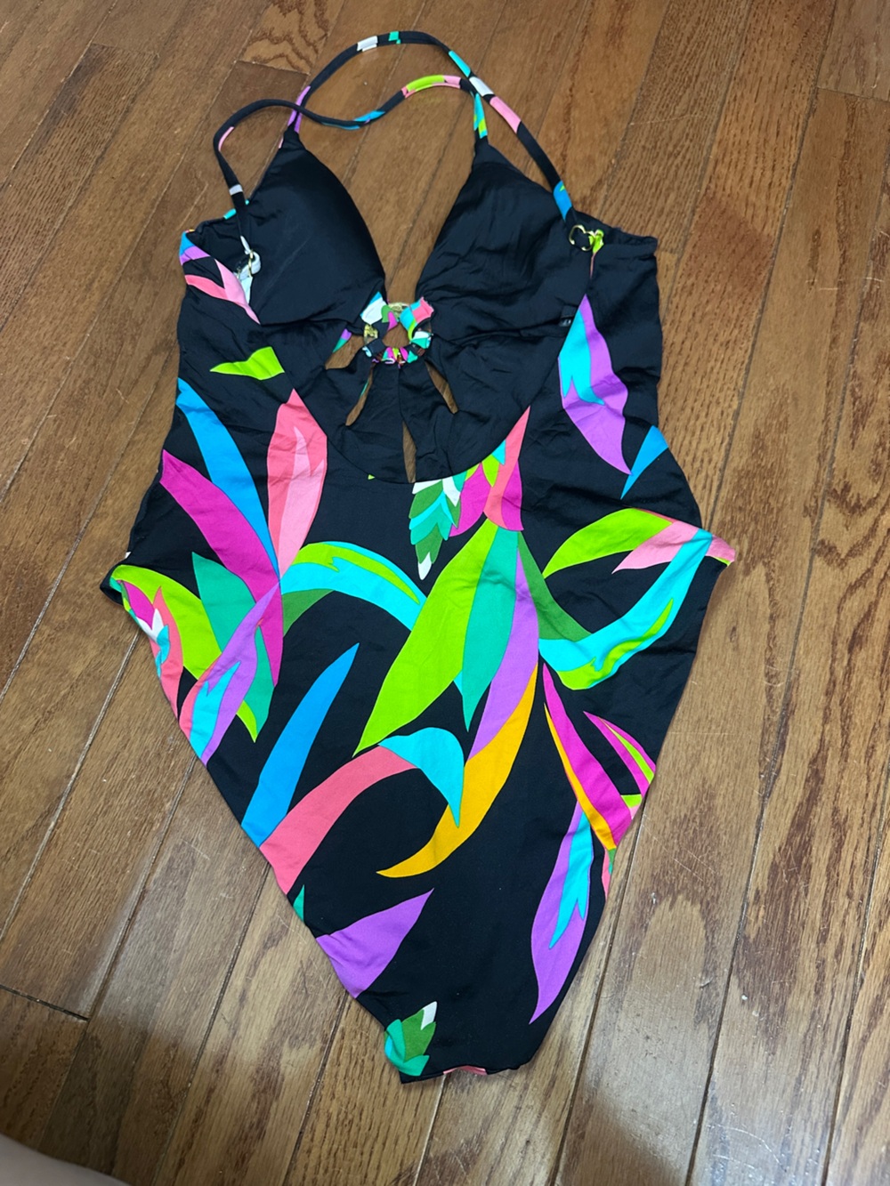Trina Turk Birds of Paradise O-Ring One-Piece Swimsuit - 6 - Picture 4 of 5